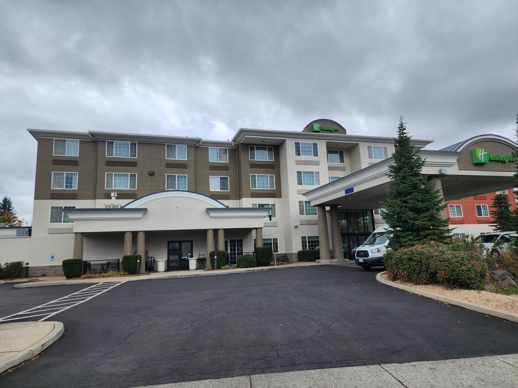 Holiday Inn Spokane Airport, An Ihg Hotel Exterior foto